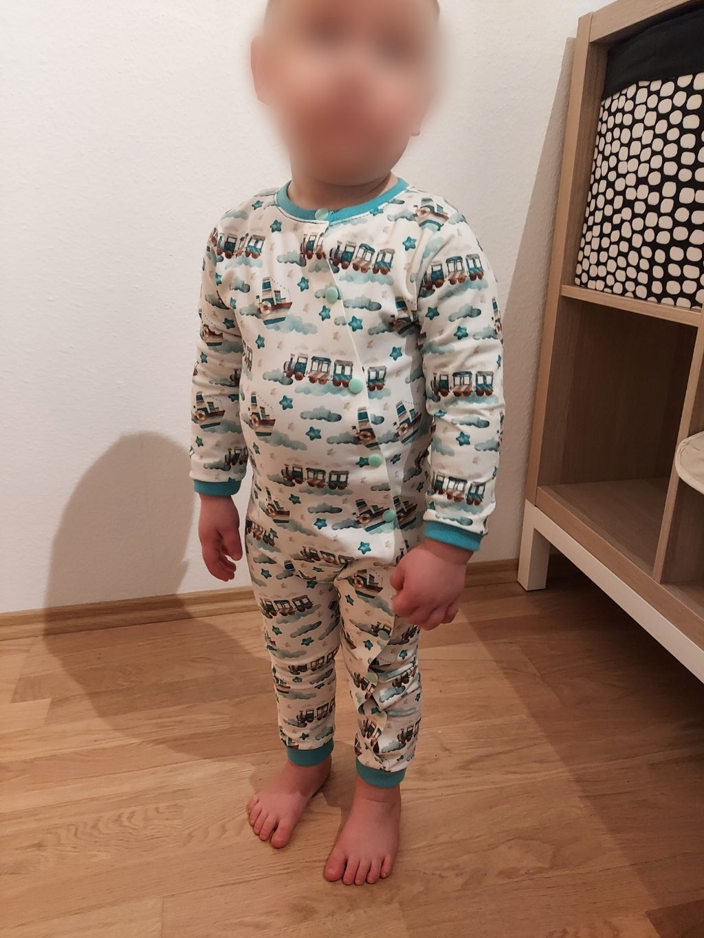 Pyjama Lou