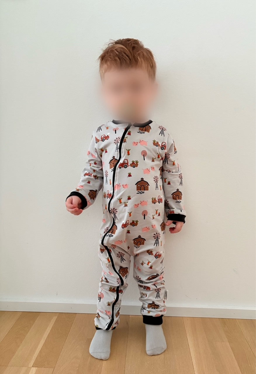 Pyjama Lou