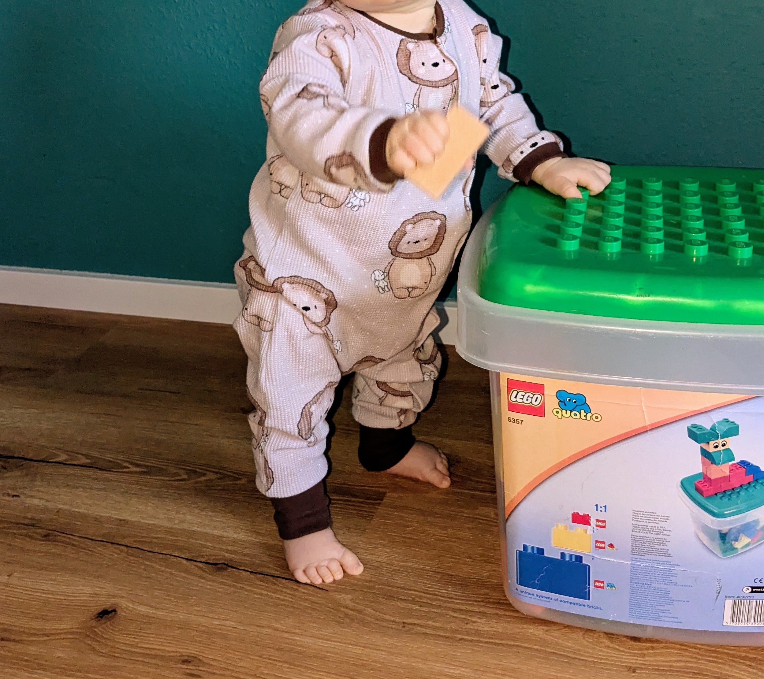 Pyjama Lou